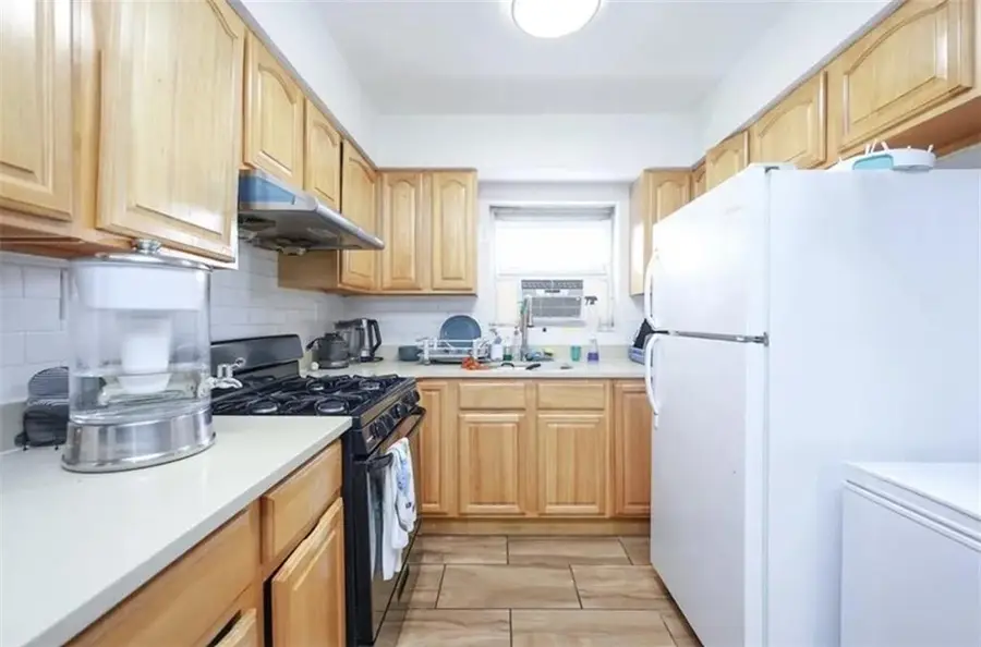 8784 24th Avenue, Brooklyn, NY 11214 - Image #3