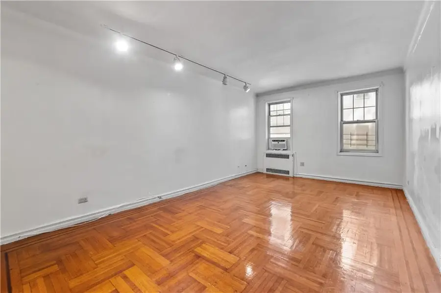 601 East 19th Street #1L, Brooklyn, NY 11226 - Image #3