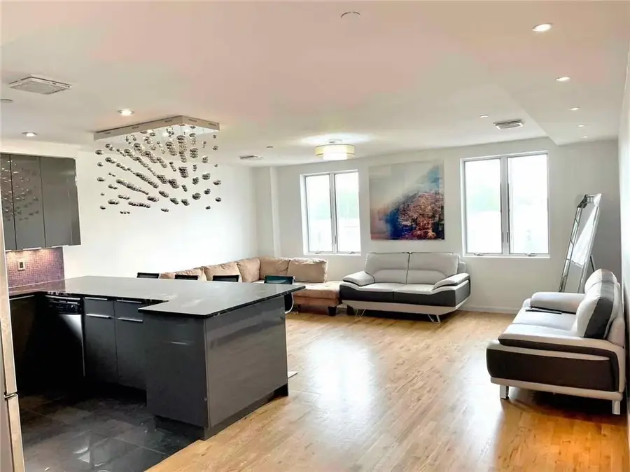 6511 Fort Hamilton Parkway #3C, Brooklyn, NY 11219 - Image #2