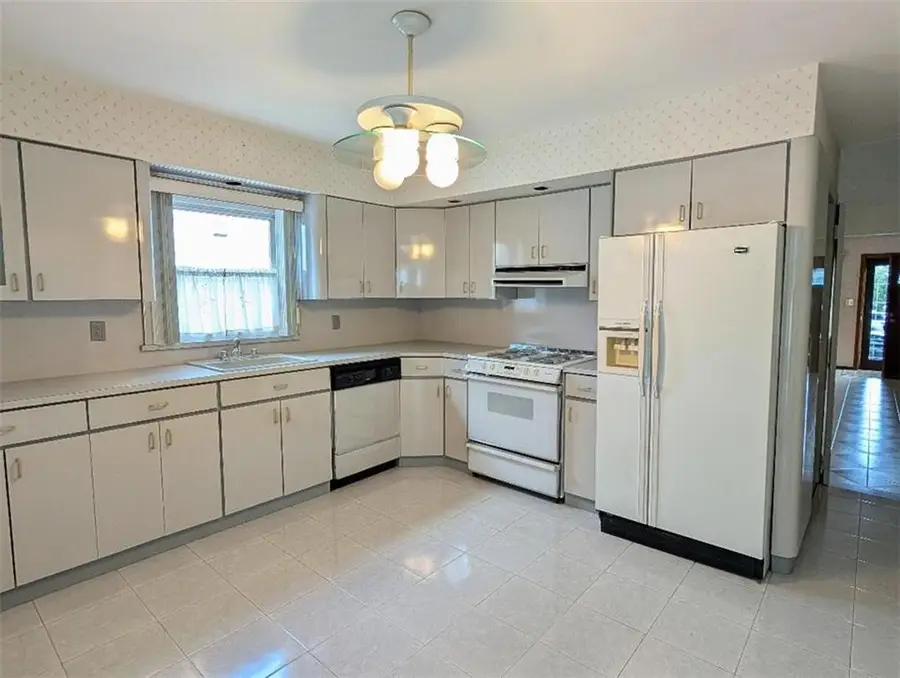 62 Columbus Avenue, Staten Island, NY 10304 - Image #2