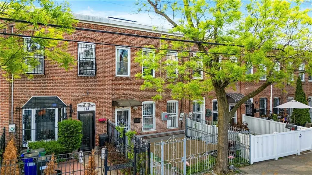 111 Chestnut Avenue, Staten Island, NY 10305 - #1