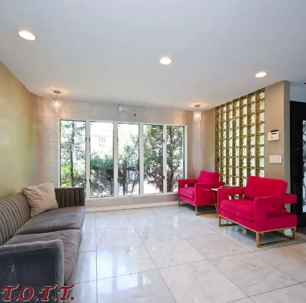 163 Whitman Drive, Brooklyn, NY 11234 - Image #2