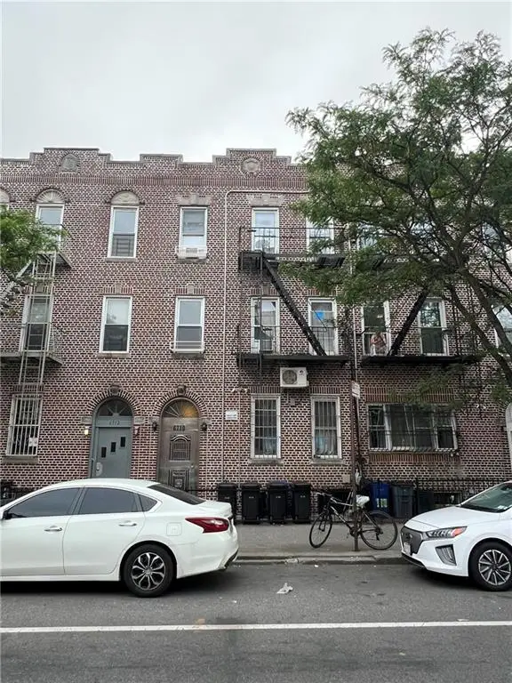 6710 13th Avenue, Brooklyn, NY 11219