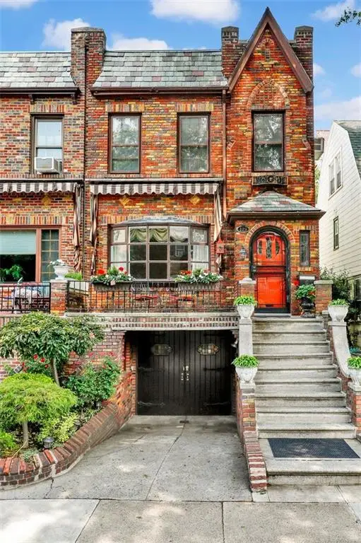 129 97th Street, Brooklyn, NY 11209