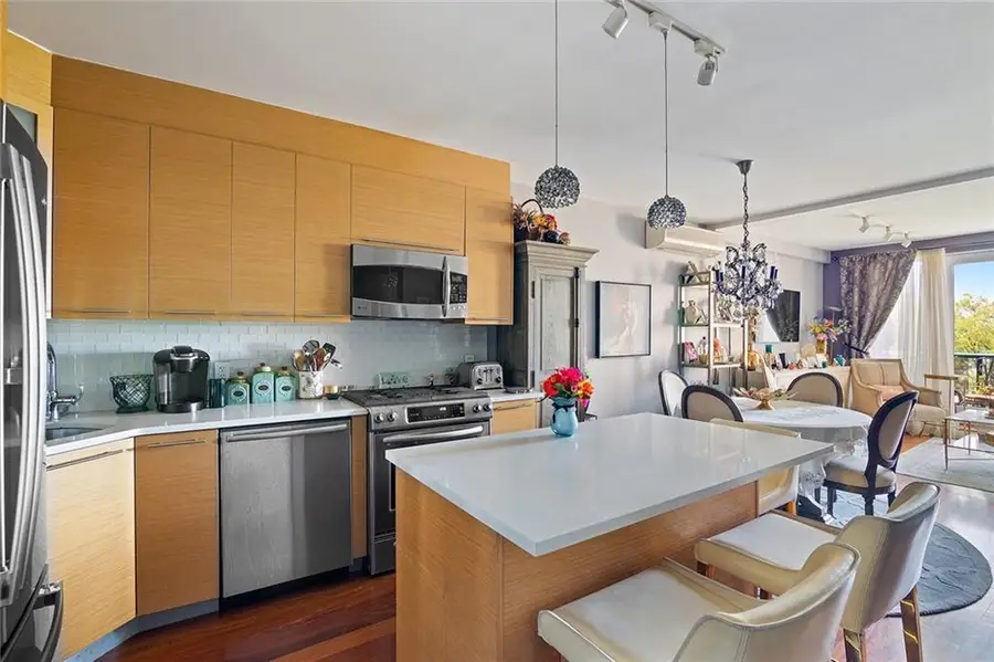 9917 Shore Road #7C, Brooklyn, NY 11209 - Image #2