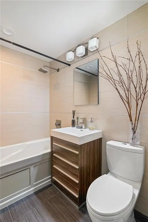9917 Shore Road #7C, Brooklyn, NY 11209 - Image #3
