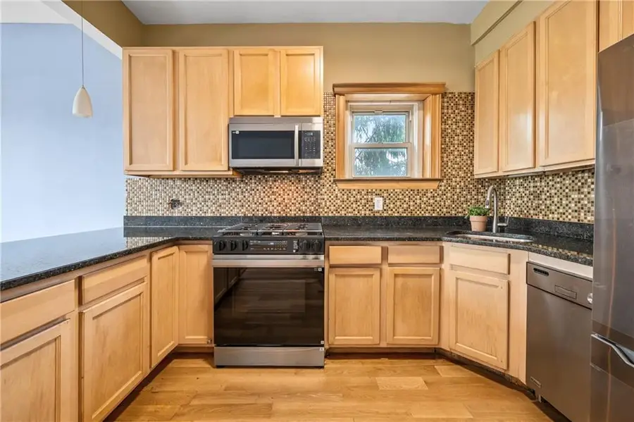 1515 West 4th Street #4L, Brooklyn, NY 11204 - Image #3