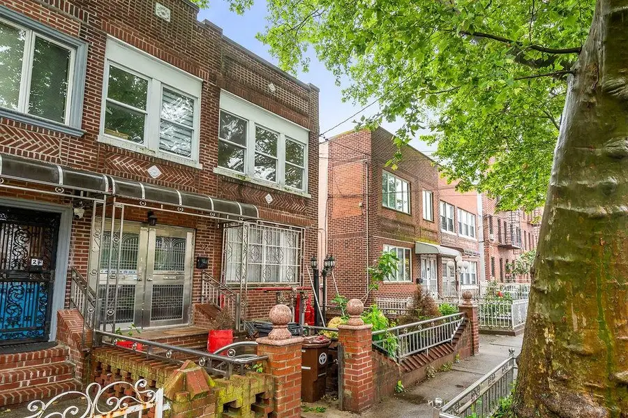 32 Bay 34th Street, Brooklyn, NY 11214 - Image #3