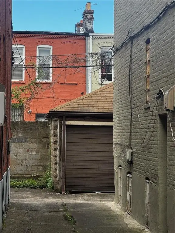 449 East 52nd Street, Brooklyn, NY 11203 - Image #3