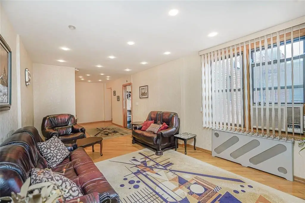2685 East 7th Street #6P, Brooklyn, NY 11235 - Image #1