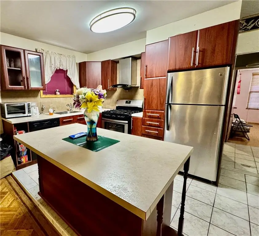 106 Bay 8th Street, Brooklyn, NY 11228 - #2