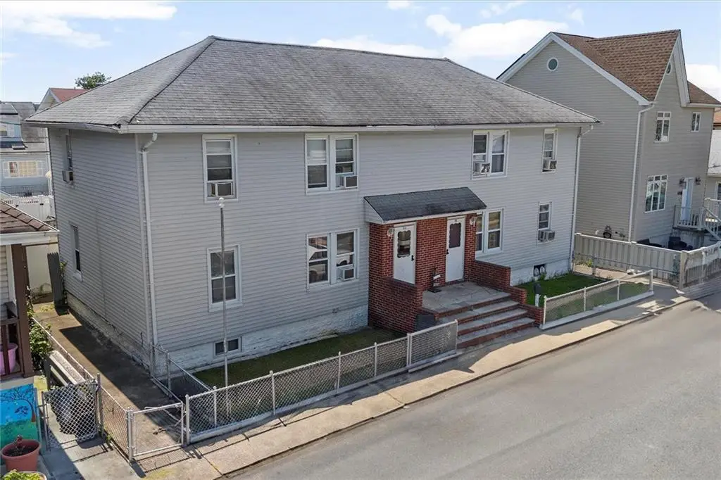 33 Bevy Court, Brooklyn, NY 11229 - Image #1