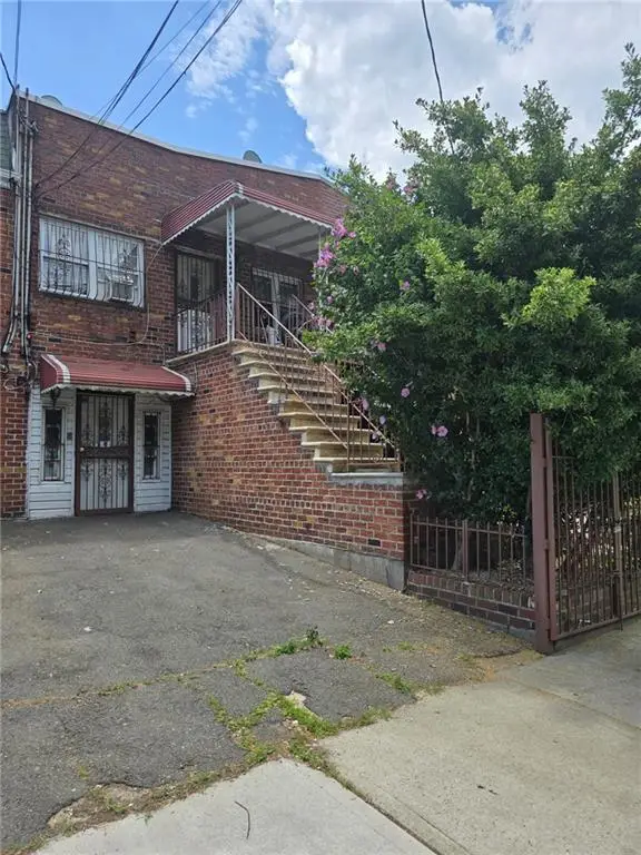 1054 East 100th Street, Brooklyn, NY 11236 - Image #1