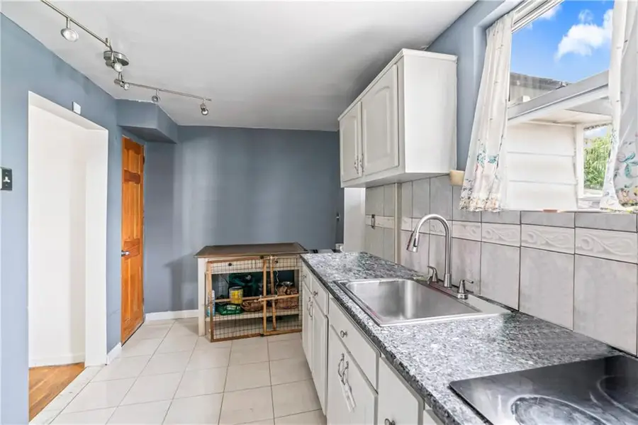 1541 East 95th Street, Brooklyn, NY 11236 - Image #2