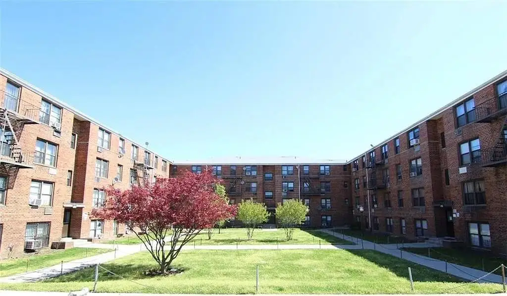 979 East 108th Street #1B, Brooklyn, NY 11236 - Image #1