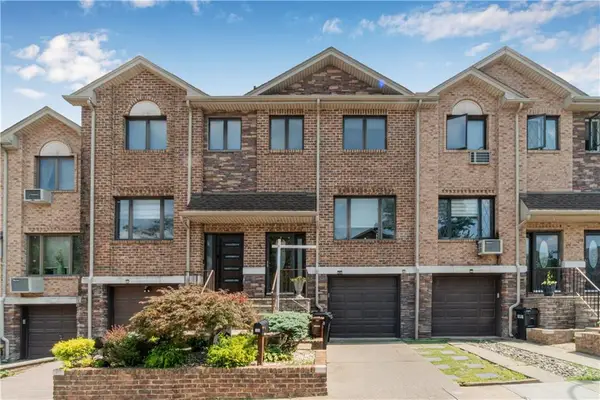 124 North Drive #124, Staten  Island, NY 10305