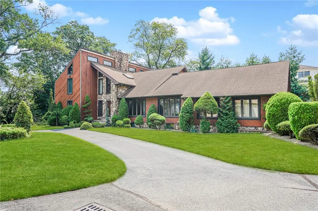 30 Paradise Place, Staten Island, NY 10307 - #1