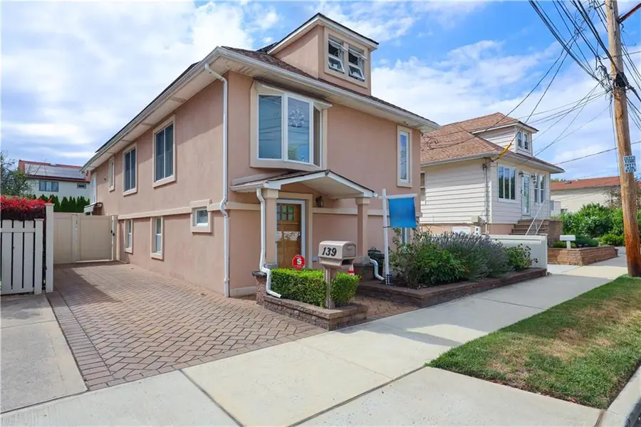 139 Hurlbert Street, Staten Island, NY 10305 - Image #2