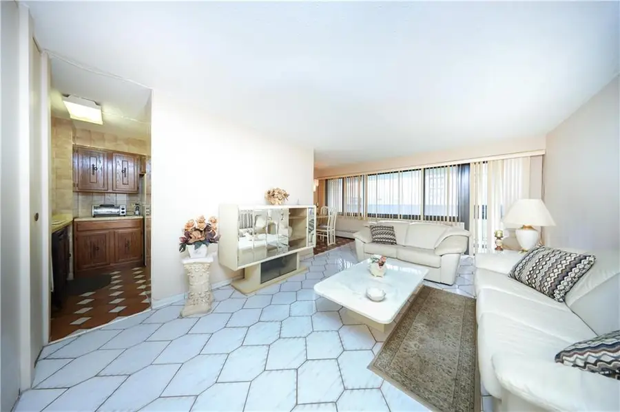 90 Beekman Street #7B, Manhattan, NY 10038 - Image #2