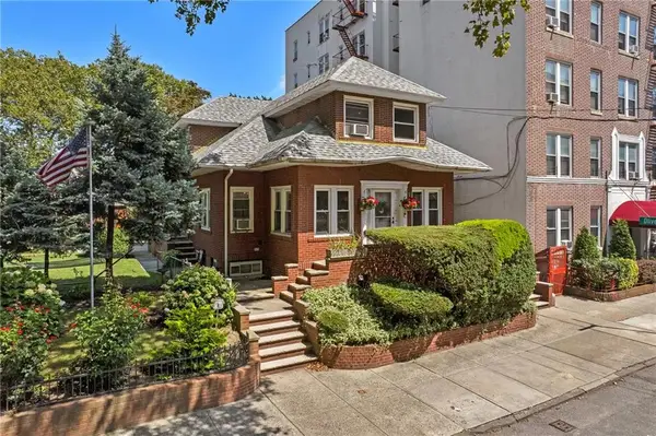 13 Marine Avenue, Brooklyn, NY 11209