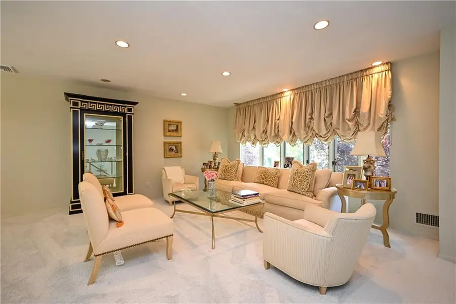 29 Kansas Place, Brooklyn, NY 11234 - Image #3