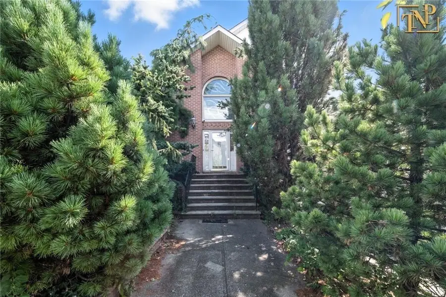 7 Parker Street, Staten Island, NY 10307 - Image #2