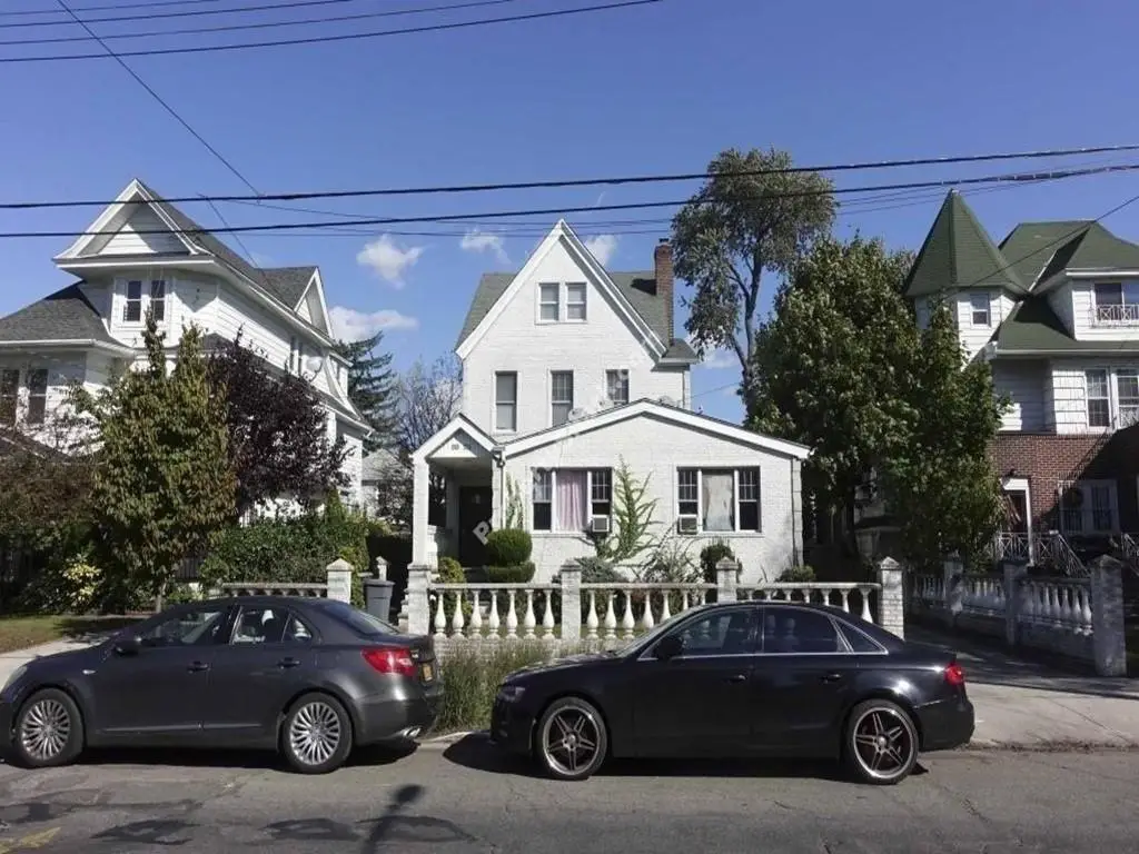 89-23 Lefferts Boulevard, Richmond Hill, NY 11418 - Image #1