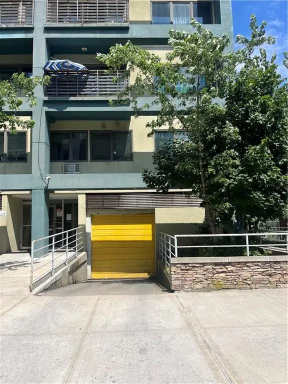 2943 Brighton 4th Street #2D, Brooklyn, NY 11235 - Image #3