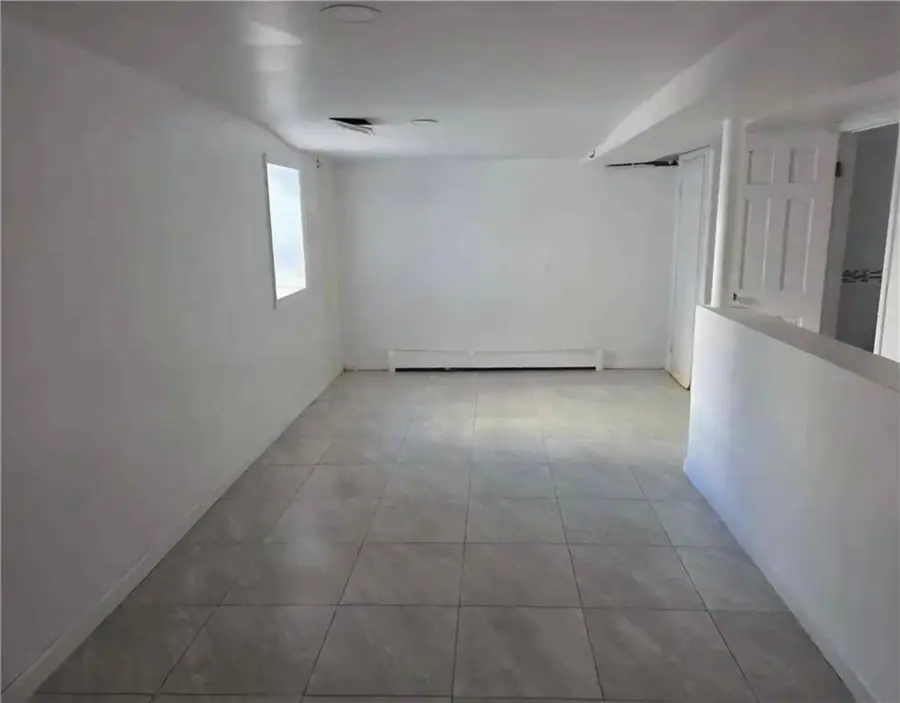 25 Lester Court, Brooklyn, NY 11229 - Image #3