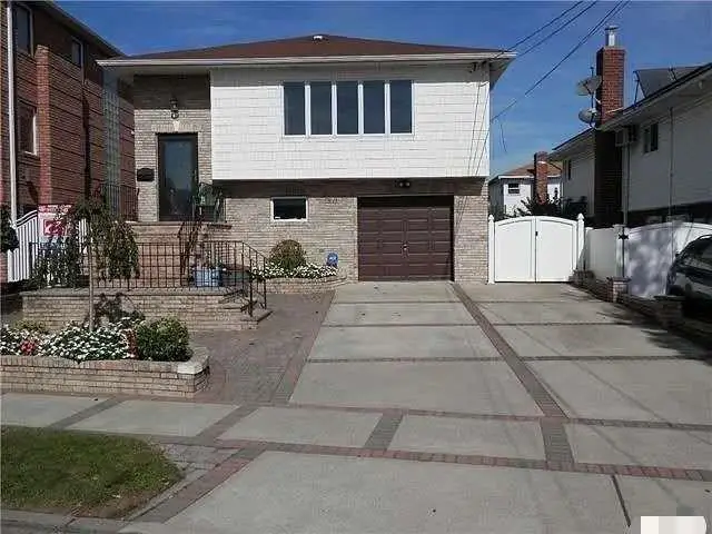 91-11 163rd Avenue, Howard Beach, NY 11414 - Image #1