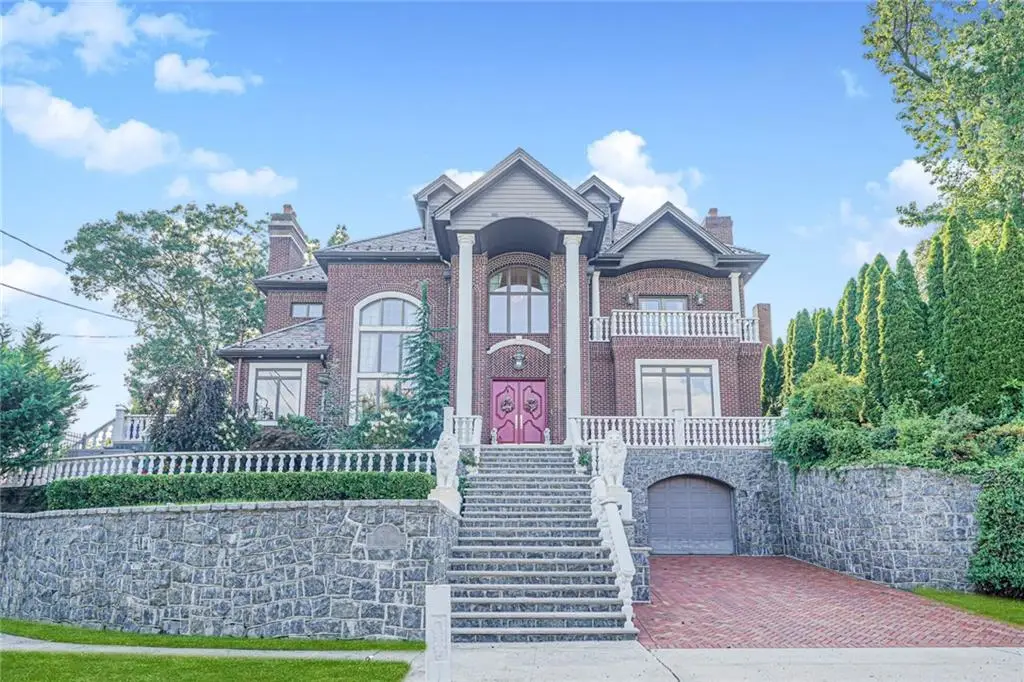 34 Claire Court, Staten Island, NY 10312 - Image #1