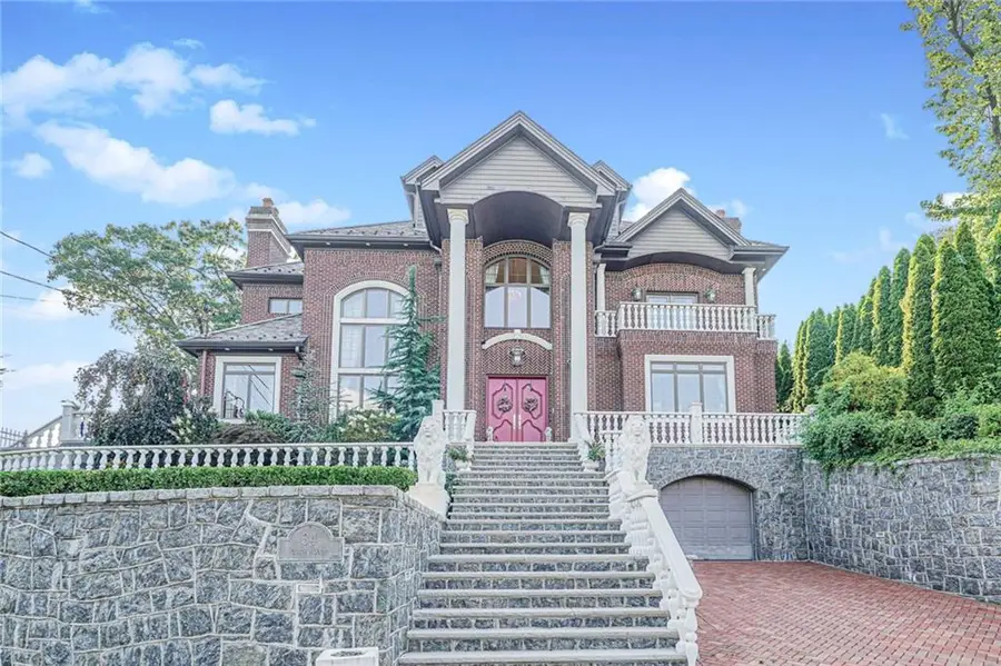 34 Claire Court, Staten Island, NY 10312 - Image #2