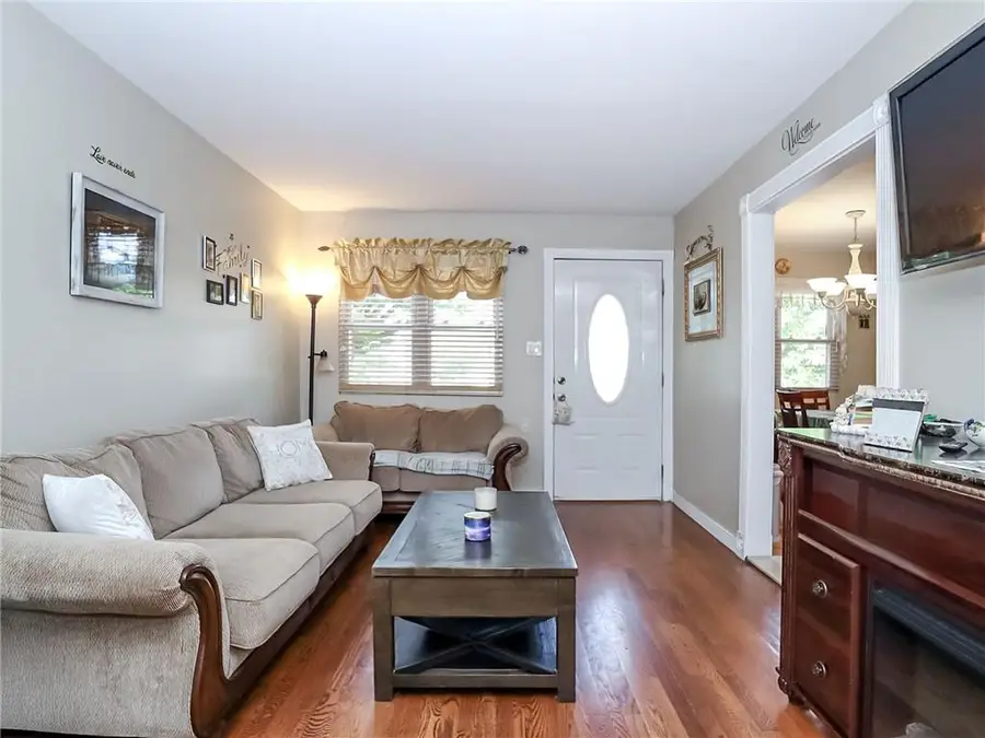 11 Cooper Terrace, Staten Island, NY 10314 - Image #3