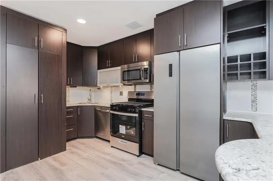 3225 Shore Parkway #3B, Brooklyn, NY 11235 - Image #3