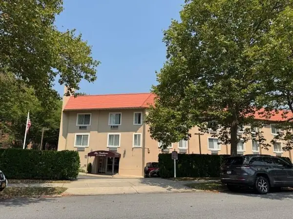 3171 Whitney Avenue #3F, Brooklyn, NY 11229