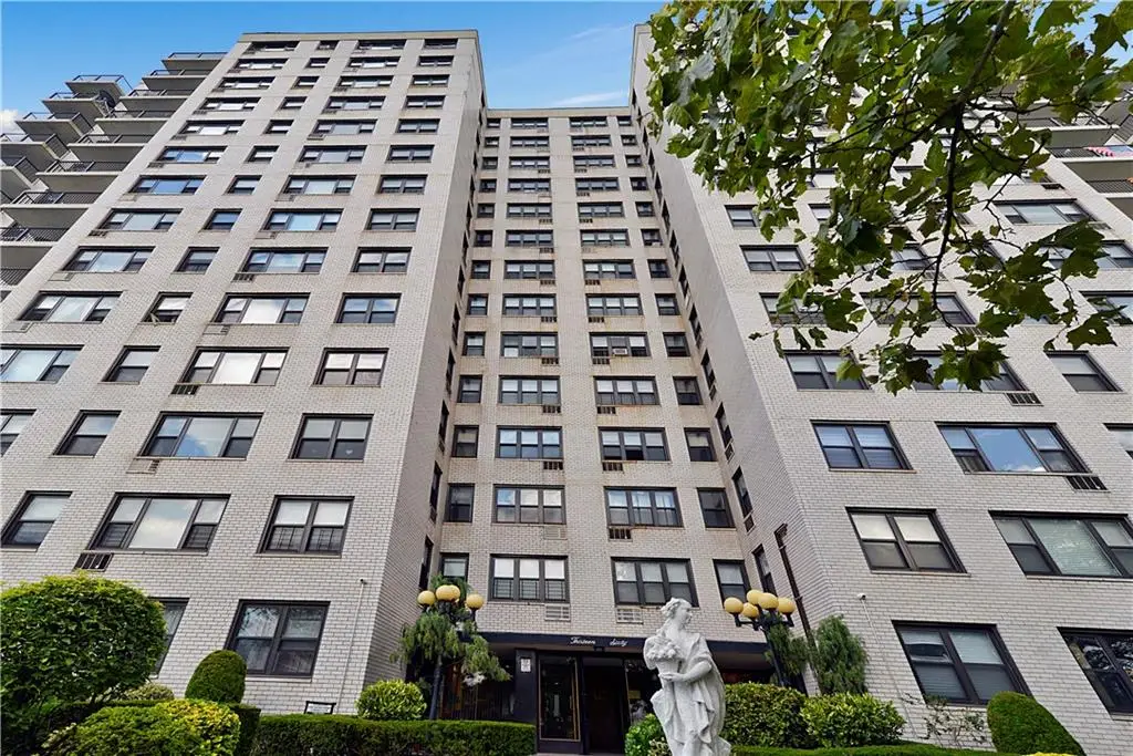 1360 Ocean Parkway #12H, Brooklyn, NY 11230 - Image #1