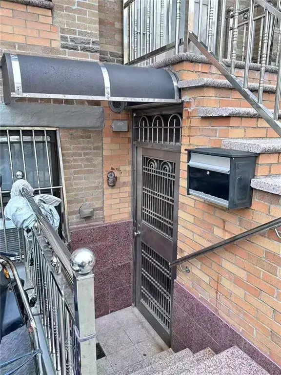 630 48th Street, Brooklyn, NY 11220 - Image #2