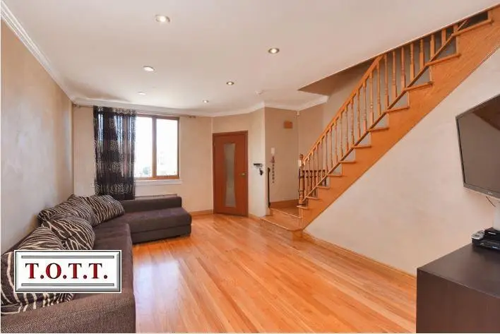 3412 Avenue T, Brooklyn, NY 11234 - Image #2