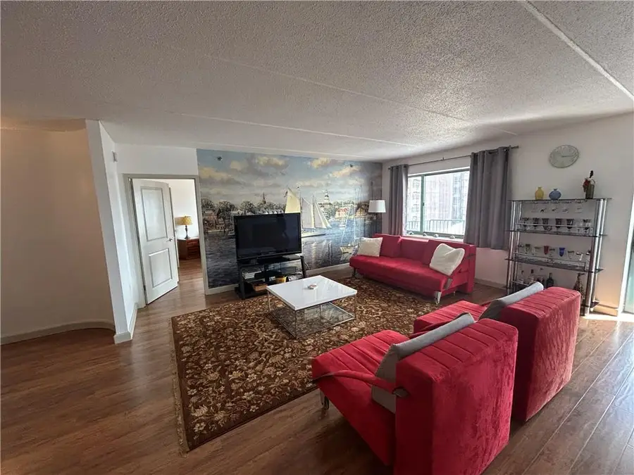136 Beach 117th Street #4J, Rockaway Park, NY 11694 - Image #3