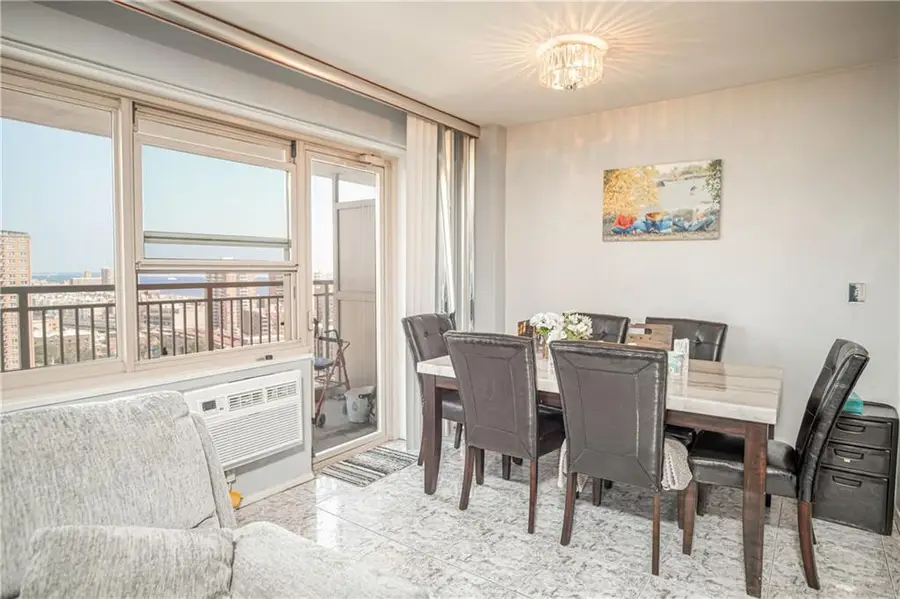 2915 West 5th Street #19G, Brooklyn, NY 11224 - Image #2