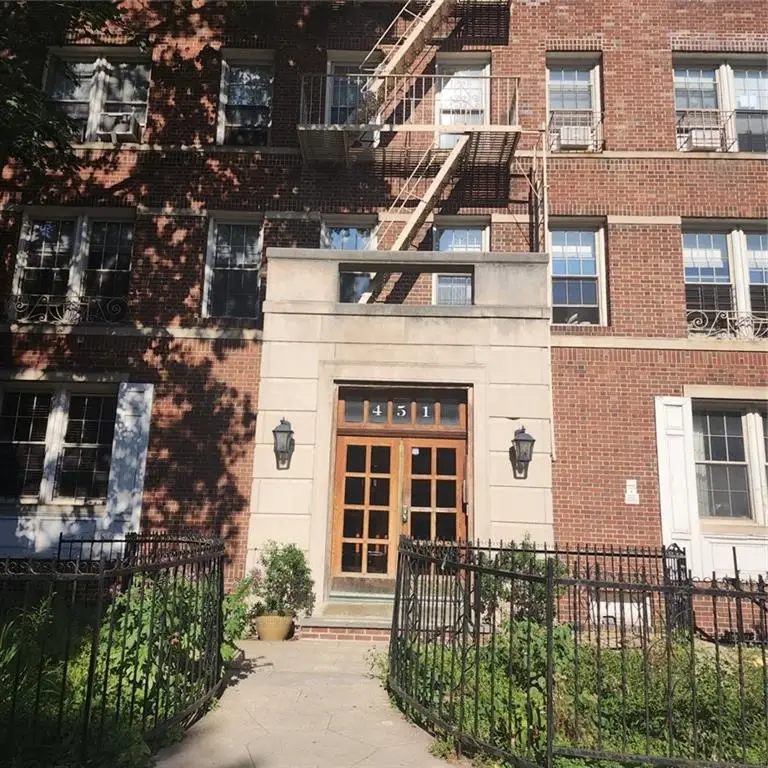451 Clinton Avenue #3A, Brooklyn, NY 11238 - Image #3