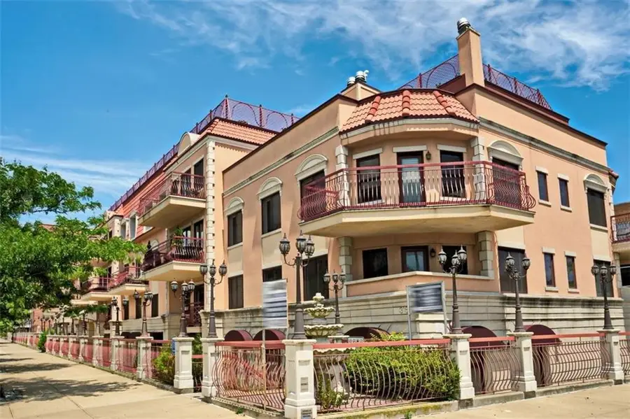 3165 Emmons Avenue #3I, Brooklyn, NY 11235 - Image #2