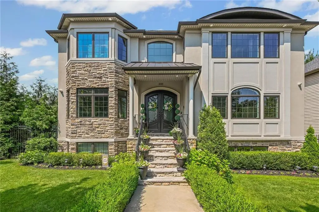 200 Cheevers Lane, Staten Island, NY 10307 - Image #1