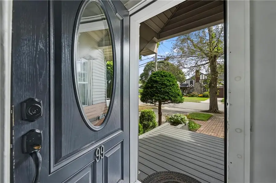 99 Rider Avenue, Malverne, NY 11565 - Image #3