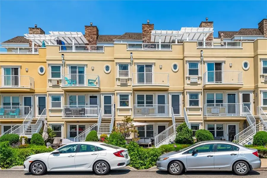 10012 Shore Front Parkway #18A, Rockaway Park, NY 11694 - Image #2