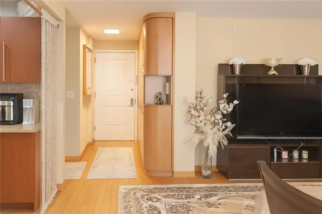 3064 Coney Island Avenue #2C, Brooklyn, NY 11235 - Image #1