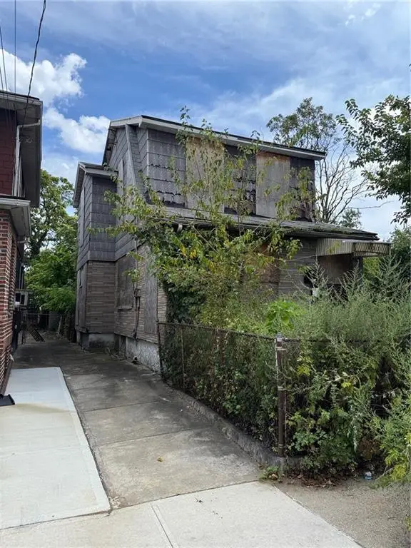 651 East 48th Street, Brooklyn, NY 11203 - Image #3