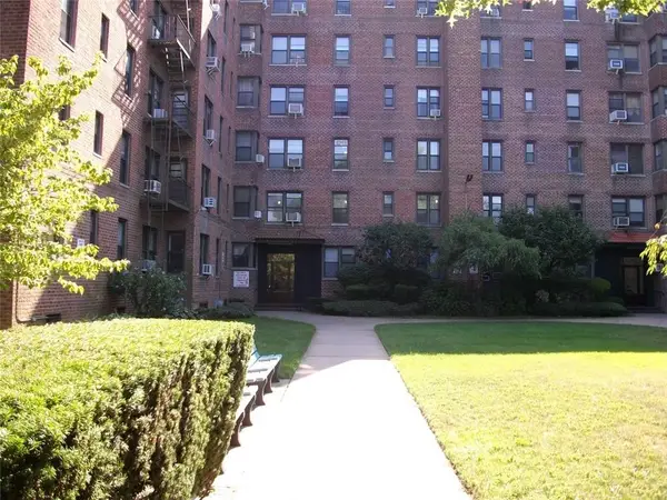 2240 Burnett Street #3A, Brooklyn, NY 11229