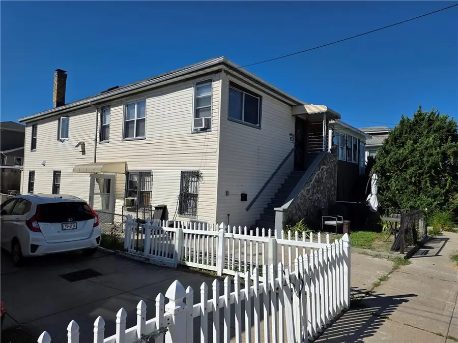 6923 Hessler Avenue, Arverne, NY 11692 - Image #2