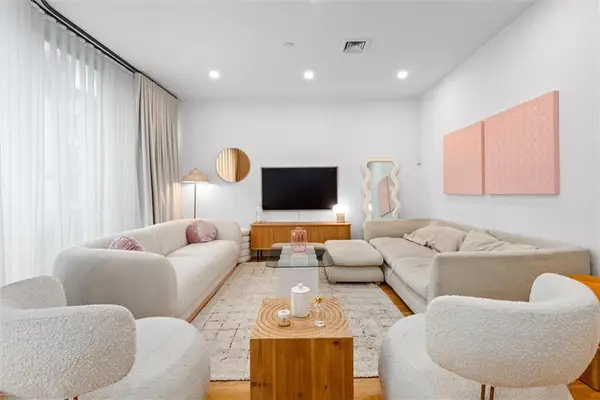 205 Freeman Street #2A, Brooklyn, NY 11222